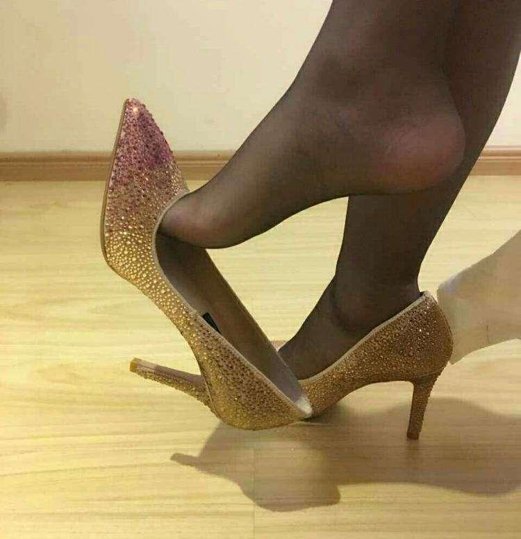 国产高跟丝袜脚交视频:江苏东台最新新闻,国产高跟丝袜脚交视频与江苏东台最新新闻