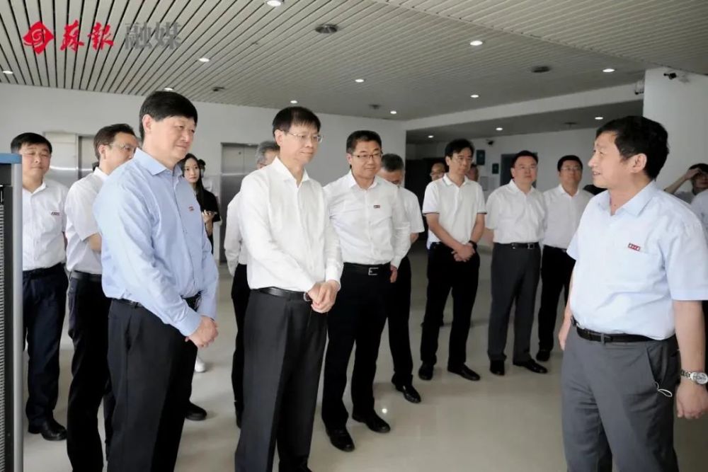 久久国产一区二区三区:斗铠最新章节,久久国产一区二区三区,斗铠最新章节——深度解析与评论 久久国产一区二区三区:斗铠最新章节,久久国产一区二区三区,斗铠最新章节——深度解析与评论