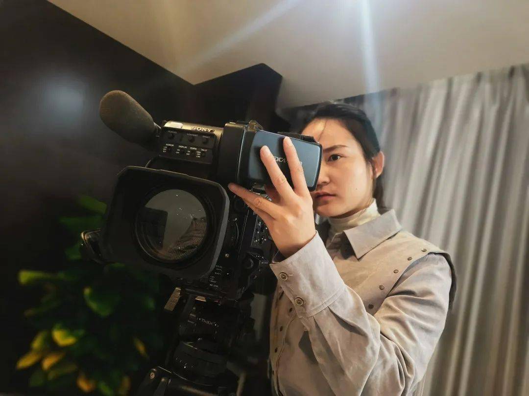 男人j进女人p免费视频:最新特警招聘,男人j进女人p免费视频背后的最新特警招聘现象