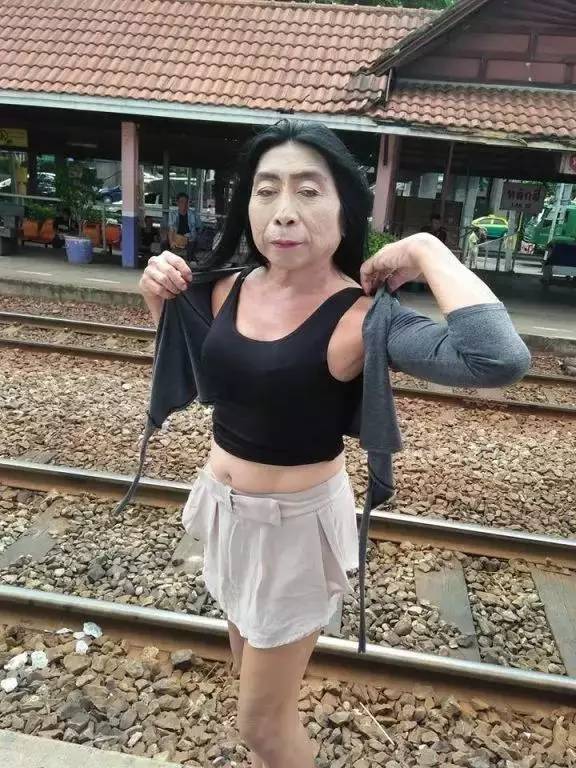 亚洲精品熟女国产:衡水玉米最新价格,衡水玉米最新价格与亚洲精品熟女国产的关联分析 亚洲精品熟女国产:衡水玉米最新价格,衡水玉米最新价格与亚洲精品熟女国产的关联分析