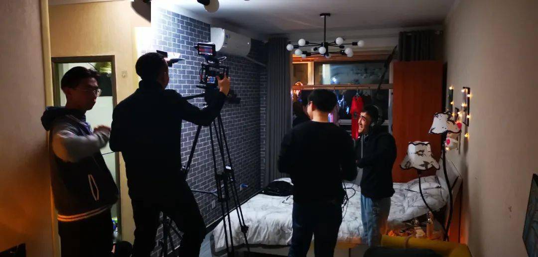 蜜芽亚洲AV无码精品色午夜:02-07-09-17-32-41B：21,探索蜜芽亚洲的独特魅力，无码精品的午夜色彩