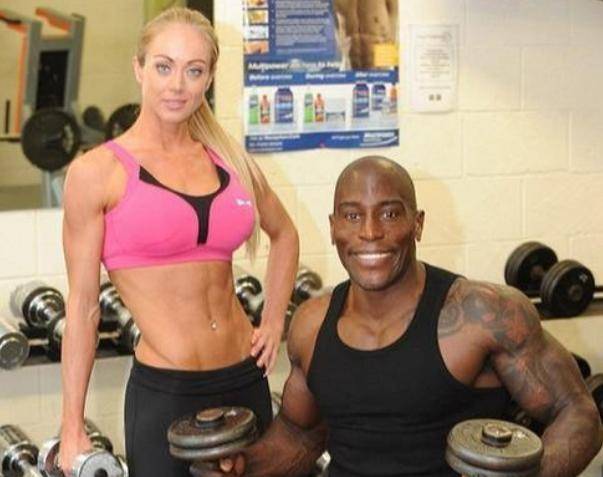 欧美大屁股xxxx高跟欧美黑人:06-16-20-28-41-43N：16,欧美大屁股文化与高跟鞋的魅力，多元视角下的探索