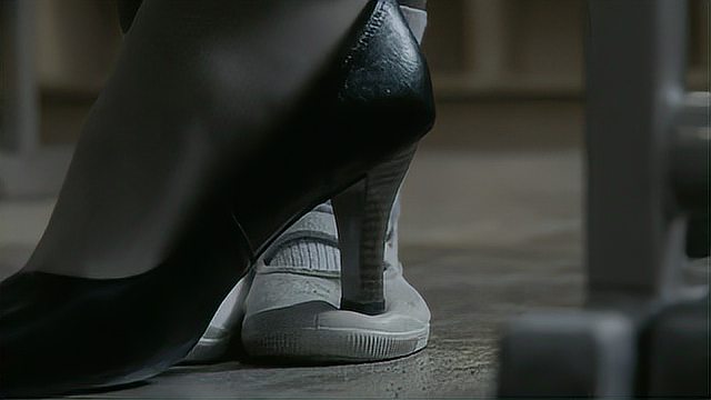 制服丝袜电影:16-18-21-25-37-41G：18,制服丝袜电影，探索数字背后的故事与情感