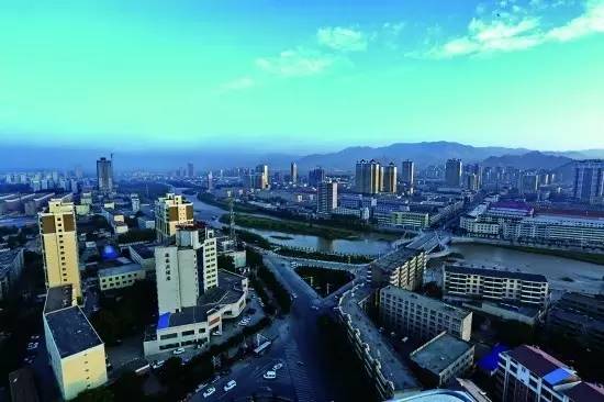 亚洲国产精品第一区二区三区:06-09-19-42-43-49V：31,亚洲国产精品的独特魅力，一区、二区、三区的深度探索（06-09-19）与未来展望（42-43-49V）