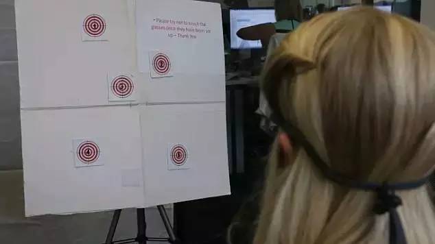 偷看农村妇女牲交:02-22-36-37-42-49E：32,农村妇女的牲交生活，一场微妙且复杂的探索之旅（关键词解读）