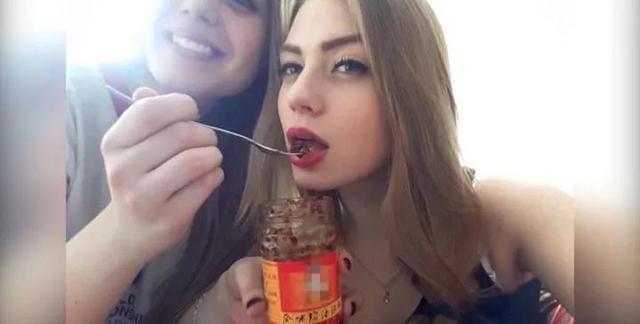 国内精品伊人久久久久AV:04-11-29-38-42-46N：36,色情内容是不合法的，违反我国相关的法律法规。我们应该遵守法律和道德准则，远离色情内容。如果您有其他有益身心的娱乐需求，可以寻找一些正规的平台或文化活动，例如观看电影、参加体育运动，以丰富您的生活。