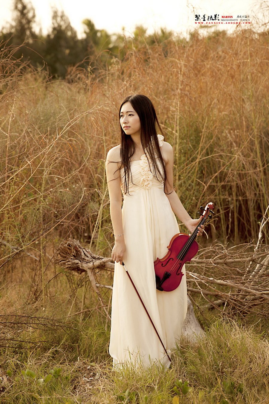 尹人香蕉久久99天天拍久女久:08-11-19-40-43-49B：36,尹人香蕉久久，探索摄影艺术中的女性魅力与数字故事