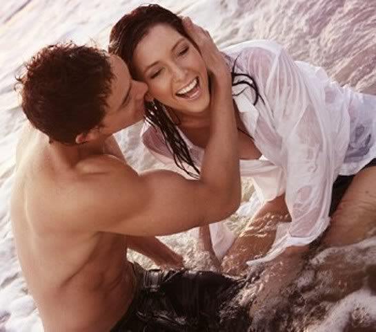 丰满少妇被猛男猛烈进入久久:02-03-25-27-46-47X：43,丰满少妇与猛男的激烈交融，一场情感的深度碰撞