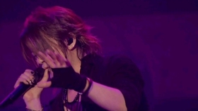 狼人青草久久网伊人:01-04-05-11-26-31D：09,狼人青草久久网伊人，一场跨越时空的奇幻情缘