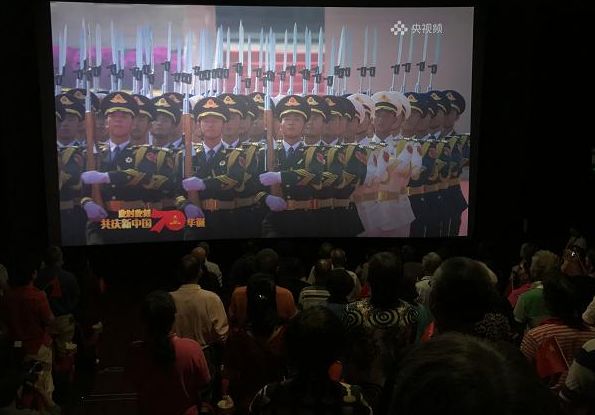 国产精品女同久久久久电影院:01-06-33-34-46-48W：14,探索国产精品女同电影的新领域——久久久久电影院，一场独特的视觉盛宴（关键词解析）