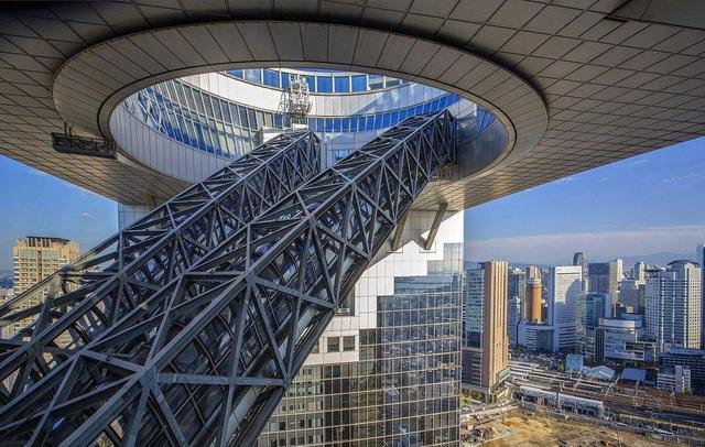 亚洲人成精品久久久久桥:13-16-29-30-31-33R：23,亚洲人成精品的文化深度与艺术魅力，久久久久桥的独特体验（13-33R全解析）