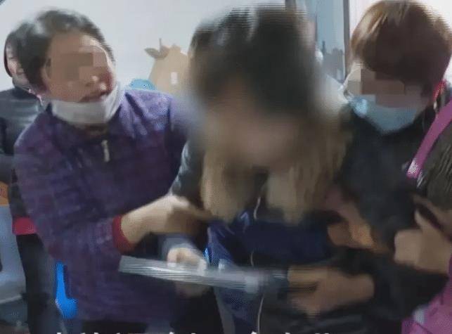 国产激情一区二区三区成人:01-04-05-11-26-31D：09,探索国产激情，一区、二区、三区的深度解读（01-04-05-11-26-31D与09的隐秘世界）