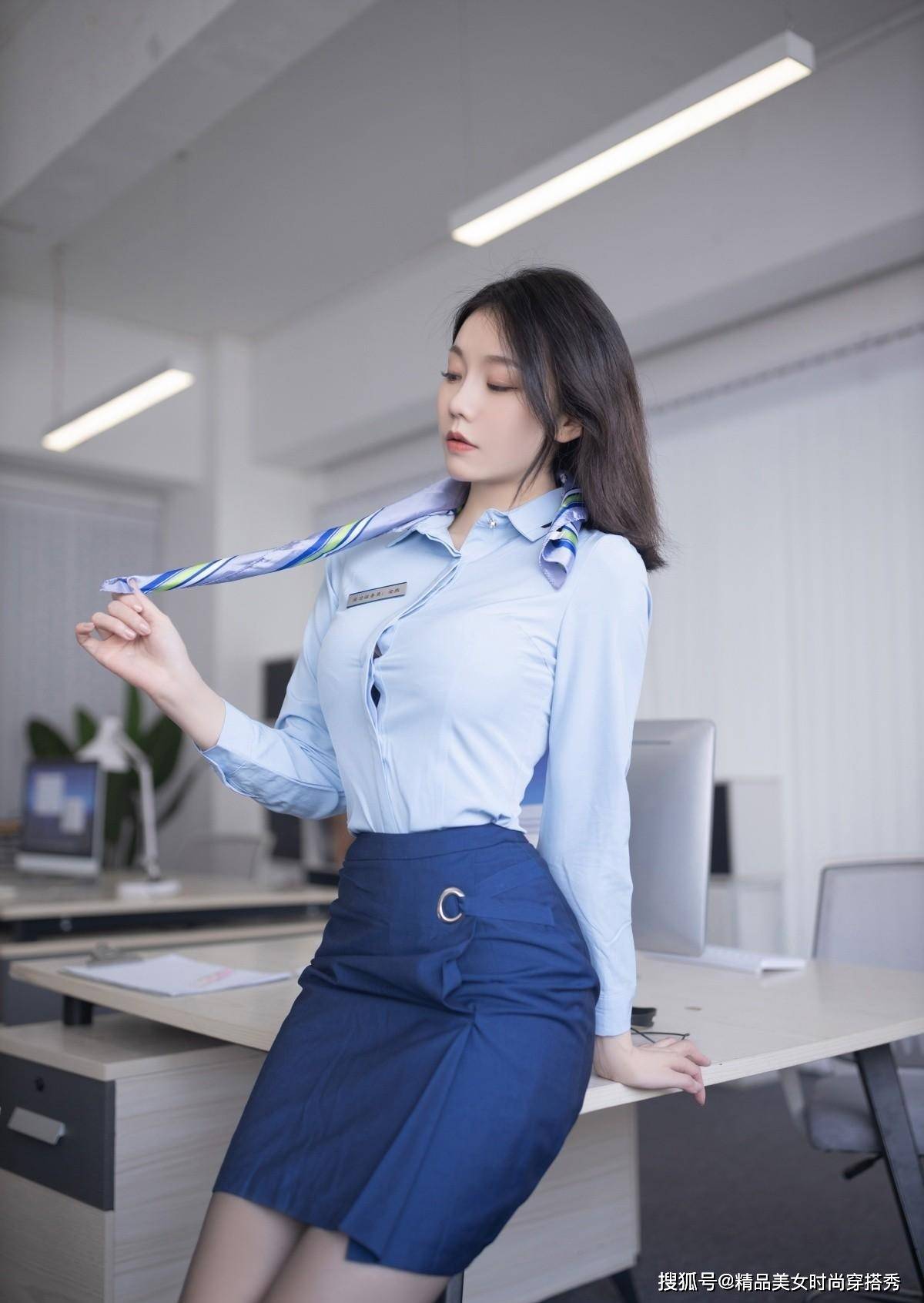 精品国产制服丝袜高跟:03-22-27-34-38-40A：06,精品国产制服丝袜高跟的魅力，时尚与品质的完美融合