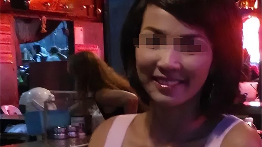 少妇真实自偷自拍视频:07-25-32-37-43-45G：39,少妇真实自偷自拍视频，探索私密与公共之间的边界