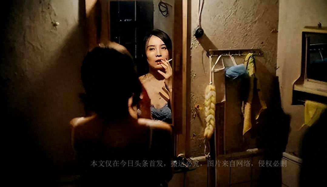 人妻少妇看A偷人无码电影:04-26-32-33-36-41T：44,关于人妻少妇观看A偷人无码电影的一些思考