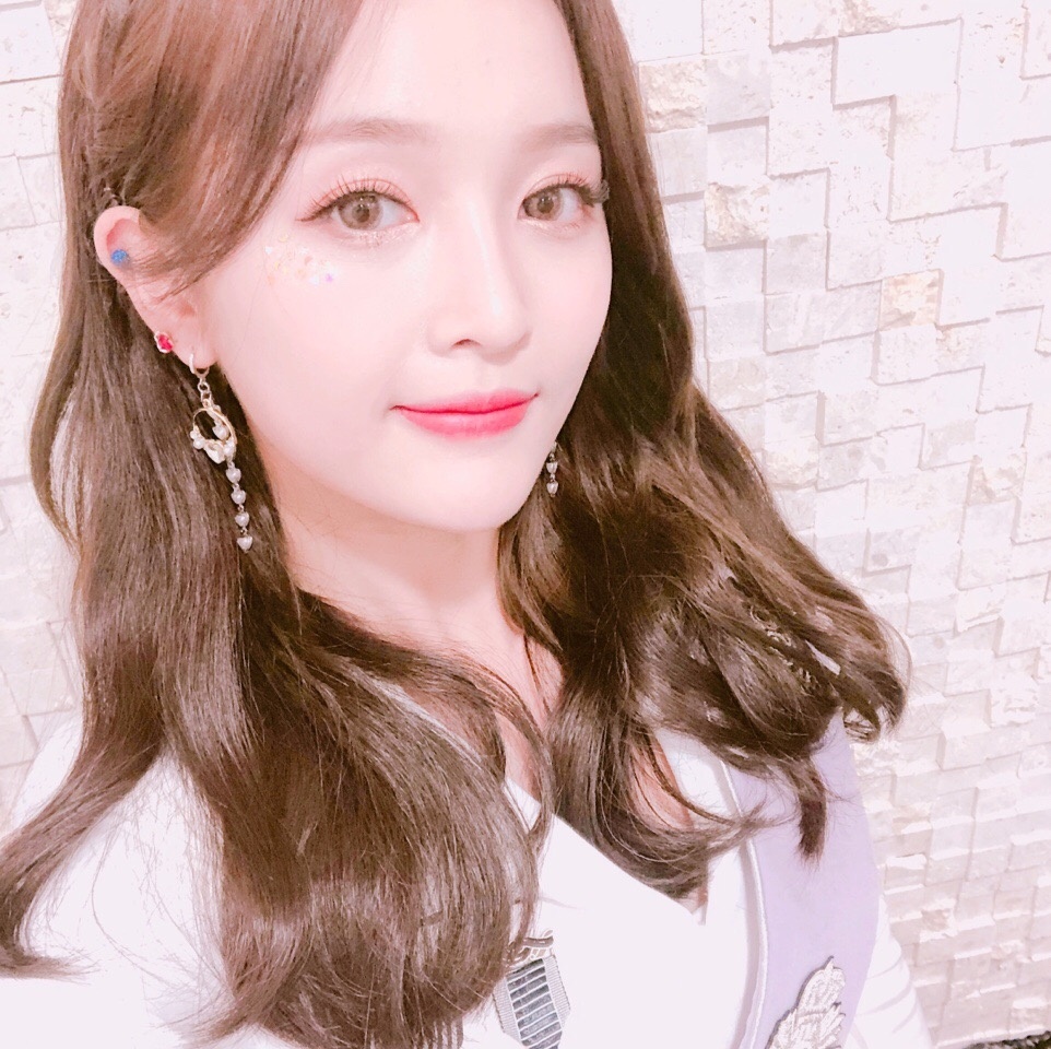 免费观看国产小粉嫩喷水:05-06-08-27-33-35K：22,免费观看国产小粉嫩喷水，探索优质内容的无限可能