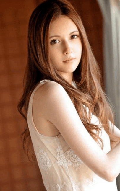 人妻少妇无码中文幕久久:04-07-13-20-32-44Y：03,探索人妻少妇的魅力世界，无码中文幕下的多样人生