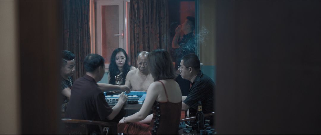 真实国产乱子伦在线视频:01-13-27-33-39-49D：35,探索真实国产乱子伦，在线视频的深度解析