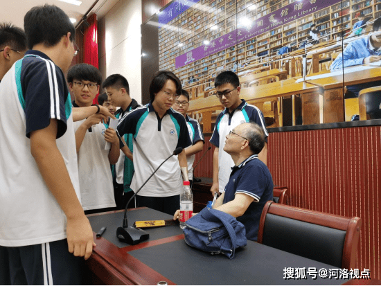 大乳丰满人妻中文字幕日本:09-10-29-37-44-45C：25,大乳丰满人妻，日本文化中的多元探索与字幕背后的故事