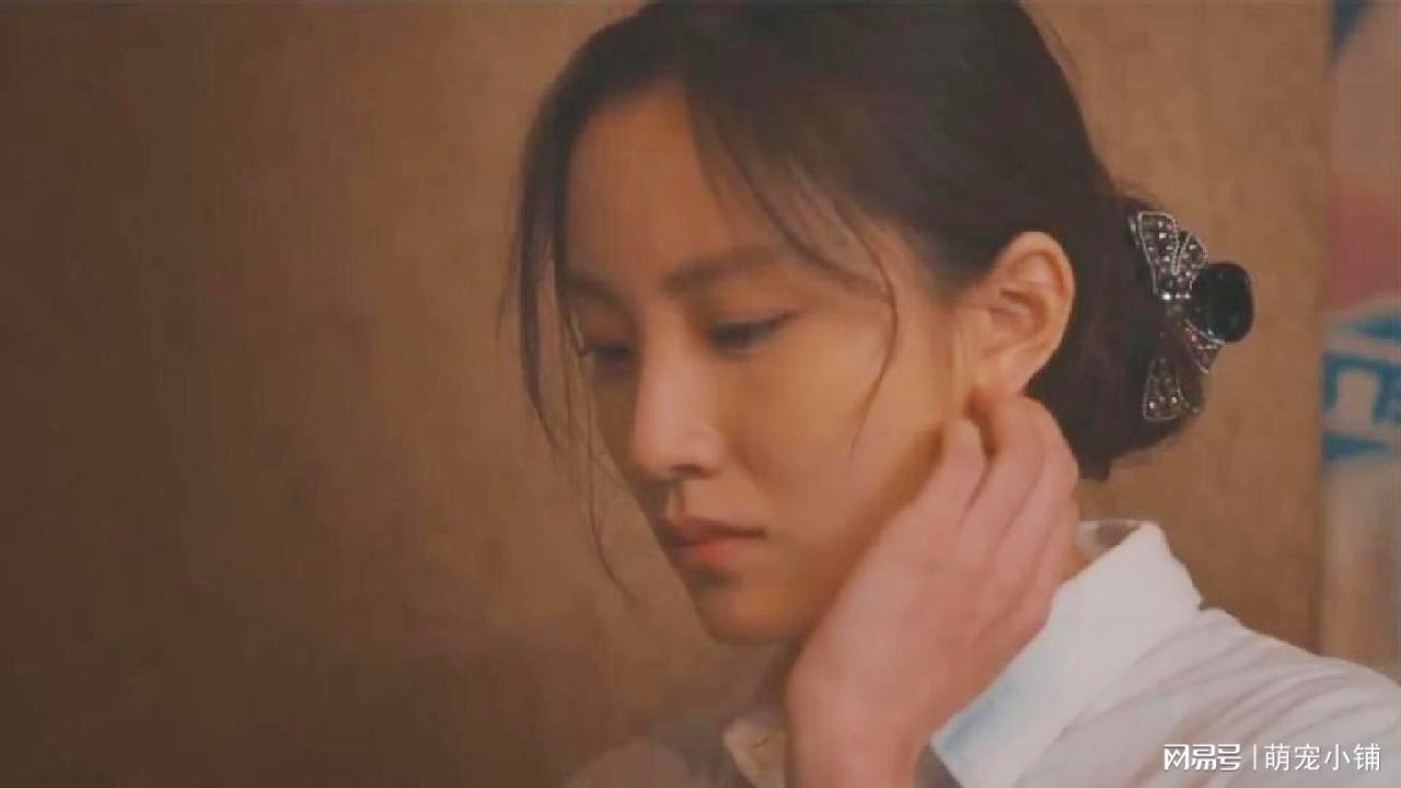 国产女人精品视频国产灰线:09-15-22-25-38-46Q:09,国产女人精品视频的魅力与探索,国产灰线的独特之处 国产女人精品视频国产灰线:09-15-22-25-38-46Q:09,国产女人精品视频的魅力与探索,国产灰线的独特之处