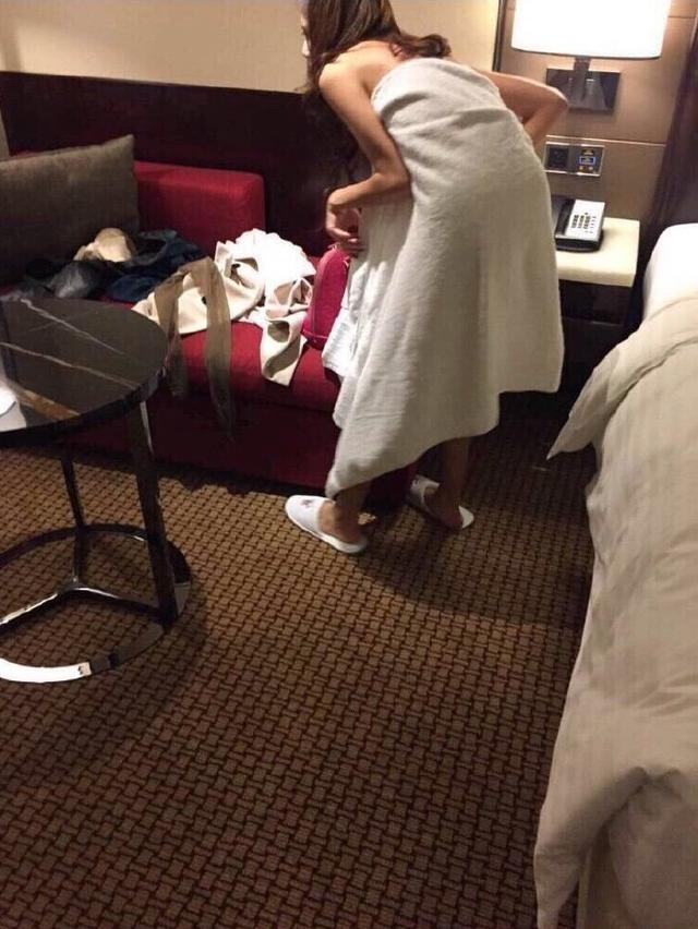 内射国产内射夫妻免费频道:18-20-22-30-41-49T：42,色情内容是不合适的，因为它涉及到不道德的内容，可能会对个人的身心健康造成伤害，并可能违反法律法规。我们应该遵守法律和道德准则，远离色情内容。