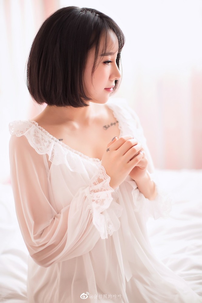 色窝窝无码一区二区三区:02-15-21-33-39-45A：02,探索色窝窝的无码区域，一区、二区与三区的独特魅力