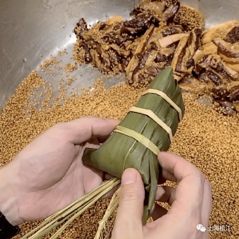 伊人久久大香线蕉亚洲:03-16-18-36-37-40L：37,伊人久久大香线蕉与亚洲的神秘联系，一场跨越时空的探寻之旅 03-16-18-36-37-40L，37的秘密