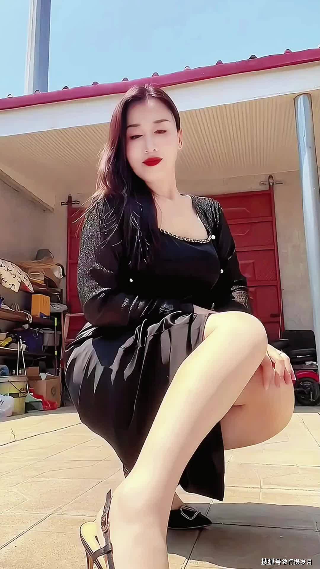 性少妇无码播放:17-21-26-28-36-44Y：20,探索成熟魅力，性少妇无码播放的独特韵味