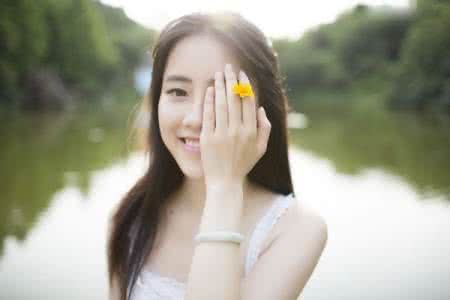 男人j桶进女人p无遮挡免费的视频:02-13-14-17-29-48K：31,色情内容是不合法的，违反我国相关的法律法规。我们应该遵守法律和道德准则，远离色情内容。如果有其他有益身心的娱乐需求，可以寻找一些正规的平台或文化活动，例如观看电影、参加体育运动、学习知识等，以丰富生活。