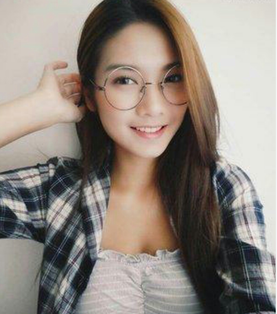 无码人妻AⅤ一区二区三区用会员:01-15-20-25-27-29K：40,色情内容是不合法的，违反我国相关的法律法规。我们应该遵守法律和道德准则，远离色情内容。如果您有其他有益身心的娱乐需求，可以寻找一些正规的平台或文化活动，例如观看电影、参加体育运动，以丰富您的生活。