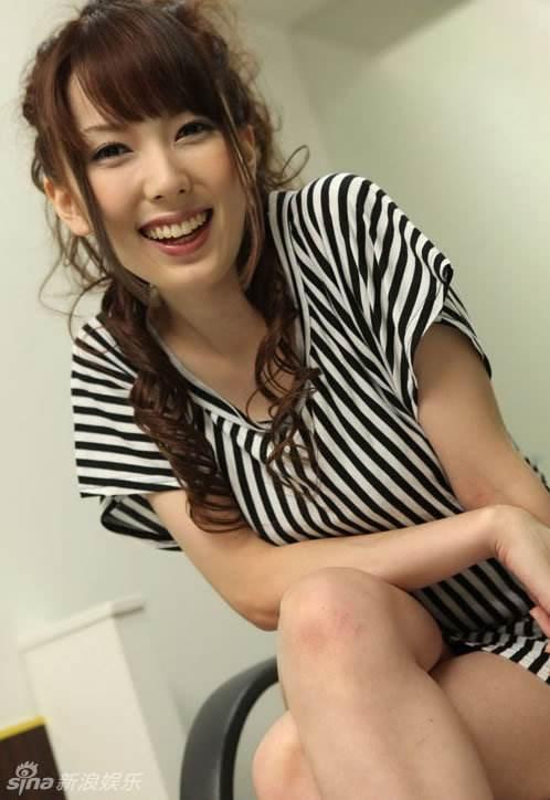 波多野结衣一区二区三区高清AV:01-06-07-09-16-29A：43,波多野结衣的影像之旅，一区、二区、三区高清AV探索