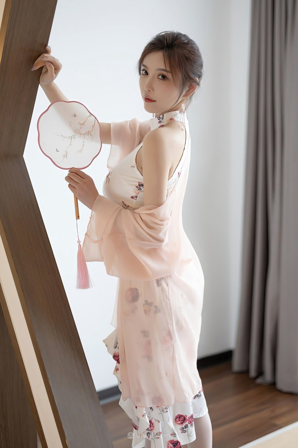 国产精品美女久久久久久2021:05-08-18-21-28-42F：47,国产精品美女，长久魅力的绽放与探索