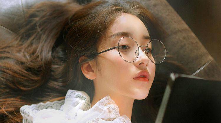 亚洲精品无码久久毛片波多野吉衣:01-06-33-34-46-48W：14,亚洲精品无码久片探索，波多野吉衣的独特魅力与数字印记