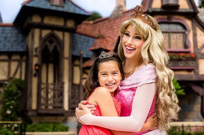 无码人妻一区二区三区免费看成人:10-13-24-25-29-45B：42,色情内容是不合法的，违反我国相关的法律法规。我们应该遵守法律和道德准则，远离色情内容。如果您有其他有益身心的娱乐需求，可以寻找一些正规的平台或文化活动，例如观看电影、参加体育运动、学习知识等，以丰富您的生活。