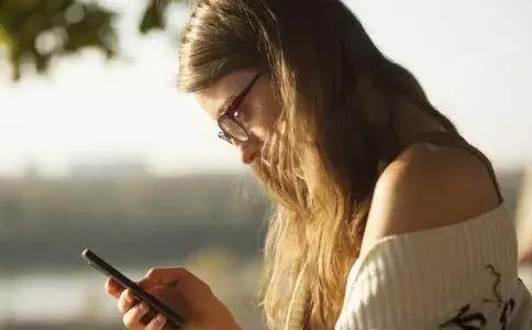 少妇饥渴无码高潮A片爽爽小说:06-18-25-28-35-40L：39,探索成人文学的世界，从少妇饥渴到无码高潮的文学之旅