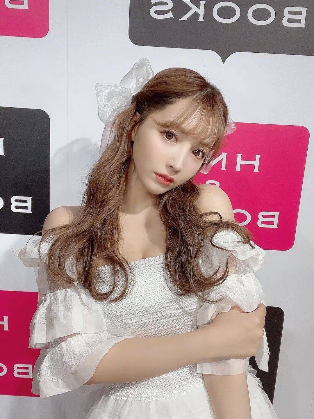 最新亚洲AV成人网站在线观看:09-15-27-42-43-45Z：45,最新亚洲AV成人网站在线观看，探索成人娱乐的新世界