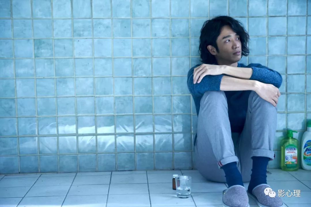 国产AV一区二区三区无码免费:02-22-36-37-42-49E：32,探索国产影音世界的无限魅力，从一区到三区无码免费的深度解析（02-22-36-37-42-49E，32）