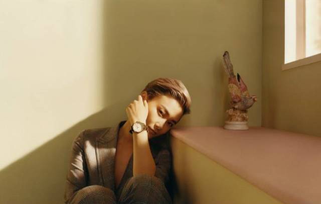 国产亚洲情侣一区二区无码AV:15-21-23-25-26-31K：39,探索国产亚洲情侣的多元情感世界——从一区到二区的真实故事