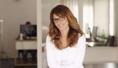 边摸边吃奶边做爽免费视频99:24-29-30-32-33-34H：31,色情内容是不合法的，违反我国相关的法律法规。我们应该遵守法律和道德准则，远离色情内容。如果您有其他有益身心的娱乐需求，可以寻找一些正规的平台或文化活动，例如观看电影、参加体育运动，以丰富您的生活。