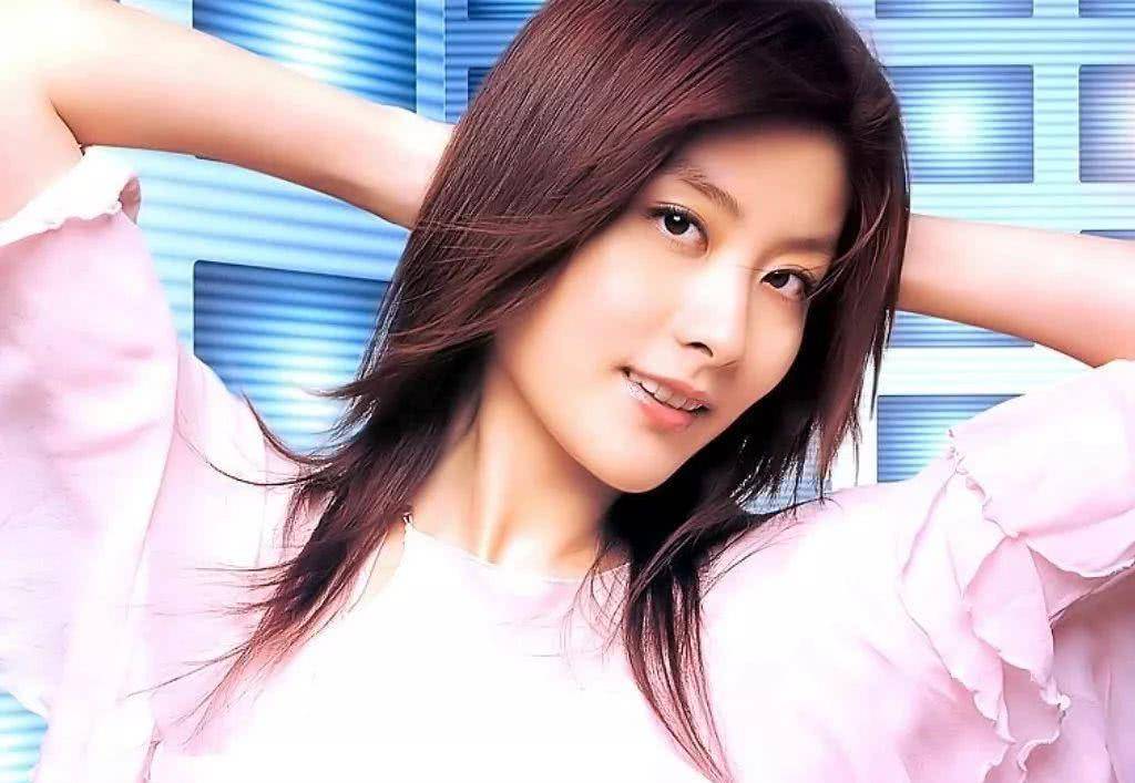 无码精品人妻一区二区三区涩爱:15-16-24-32-35-48Q：33,探索无码精品，人妻一、二、三区的涩爱之旅