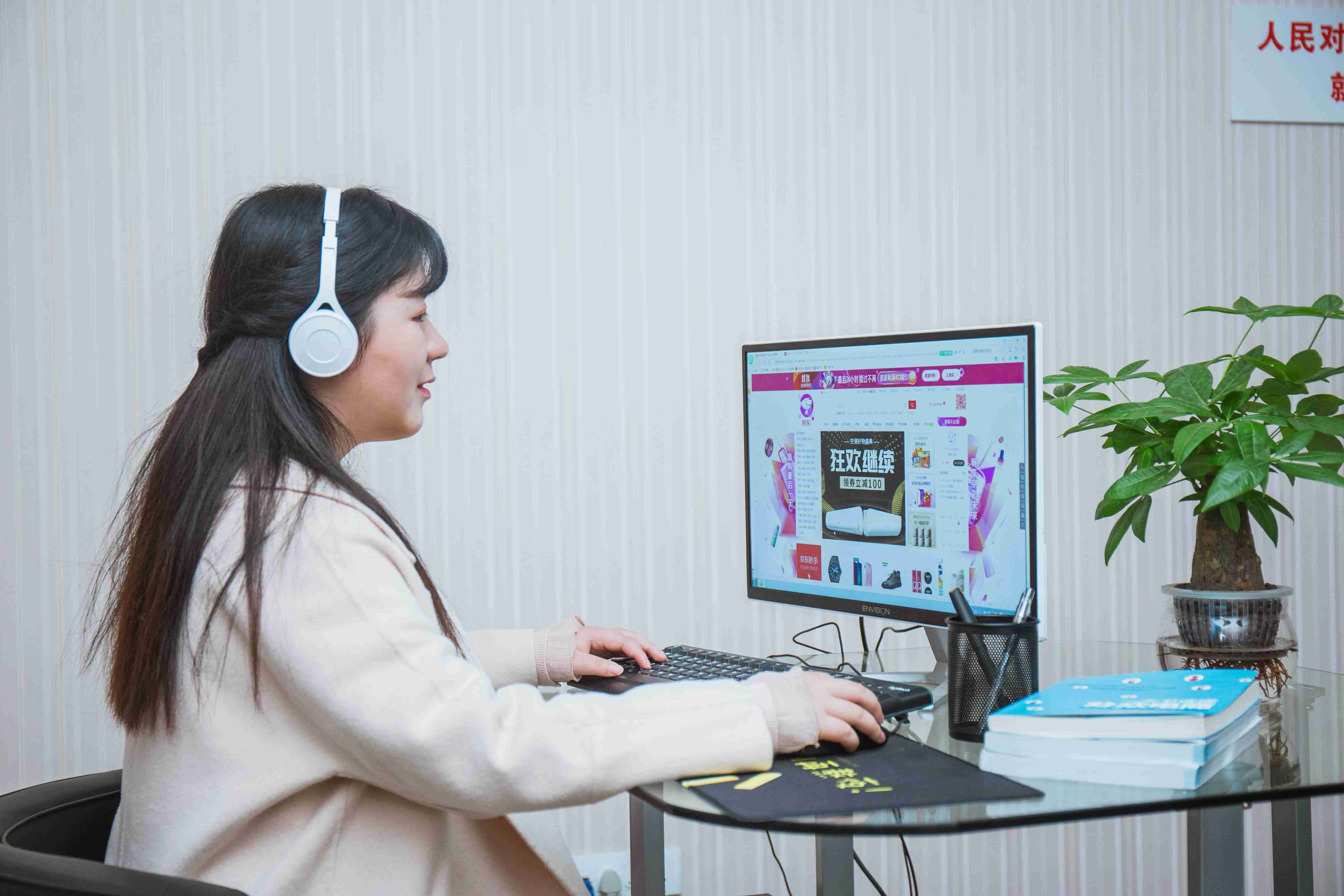 国产免费AV片在线播放唯爱网:05-07-24-25-39-41H:29,国产免费AV片在线播放平台——唯爱网,探索与体验 国产免费AV片在线播放唯爱网:05-07-24-25-39-41H:29,国产免费AV片在线播放平台——唯爱网,探索与体验